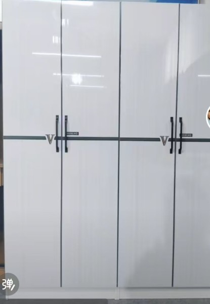 四门柜